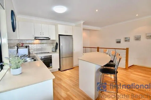 2/57 First Avenue Villa Woodgate Holiday home